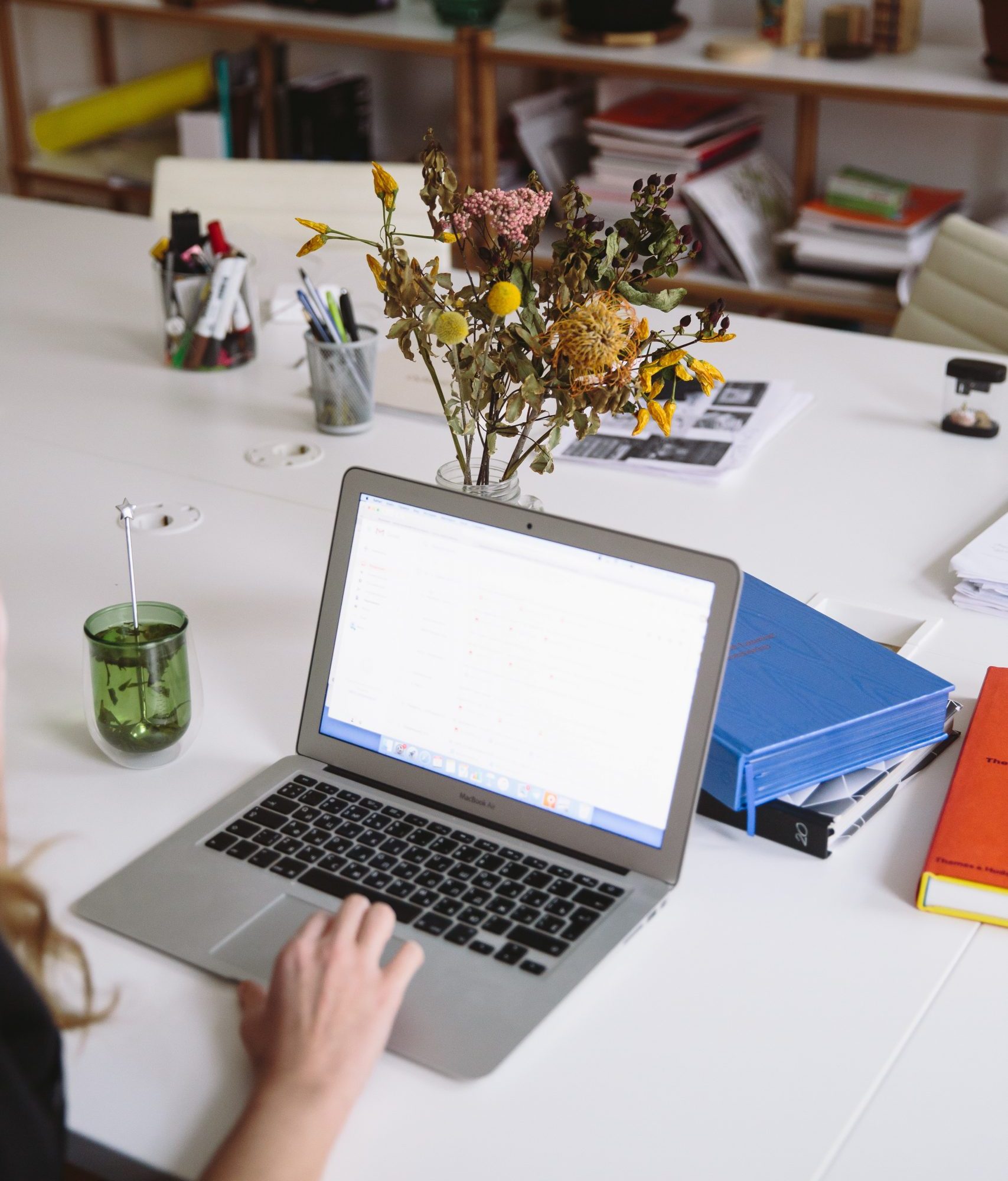 virtual-sales-training-on-laptop